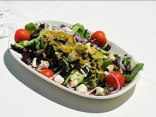 Deniz Tuzzu Salata